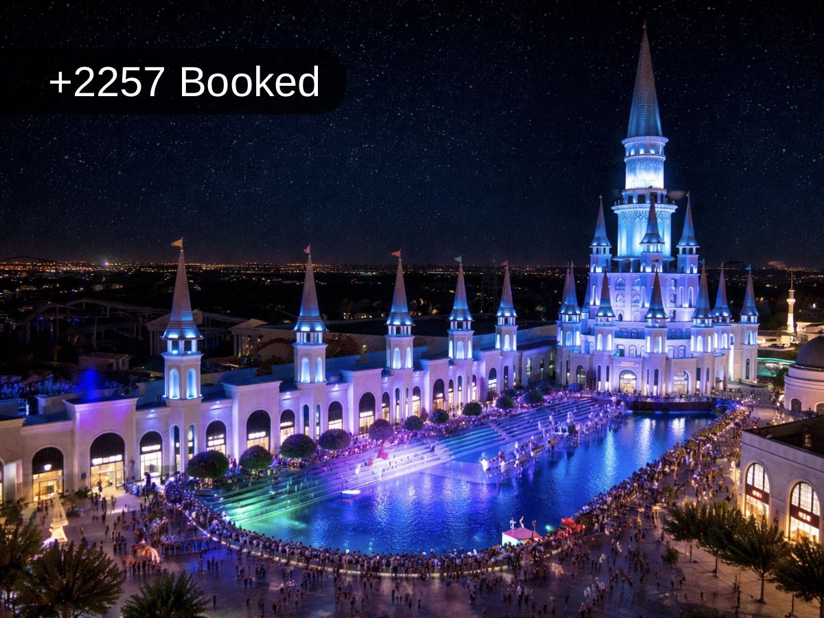 Land of Legends Night Show from Alanya with Hotel Transfer